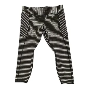 Athletic Capris By Athleta In Black & White. Size:1X