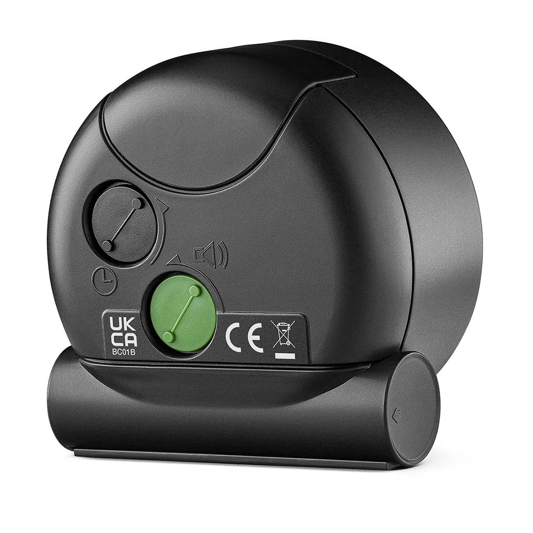 BC01 Braun classic analogue alarm clock - black