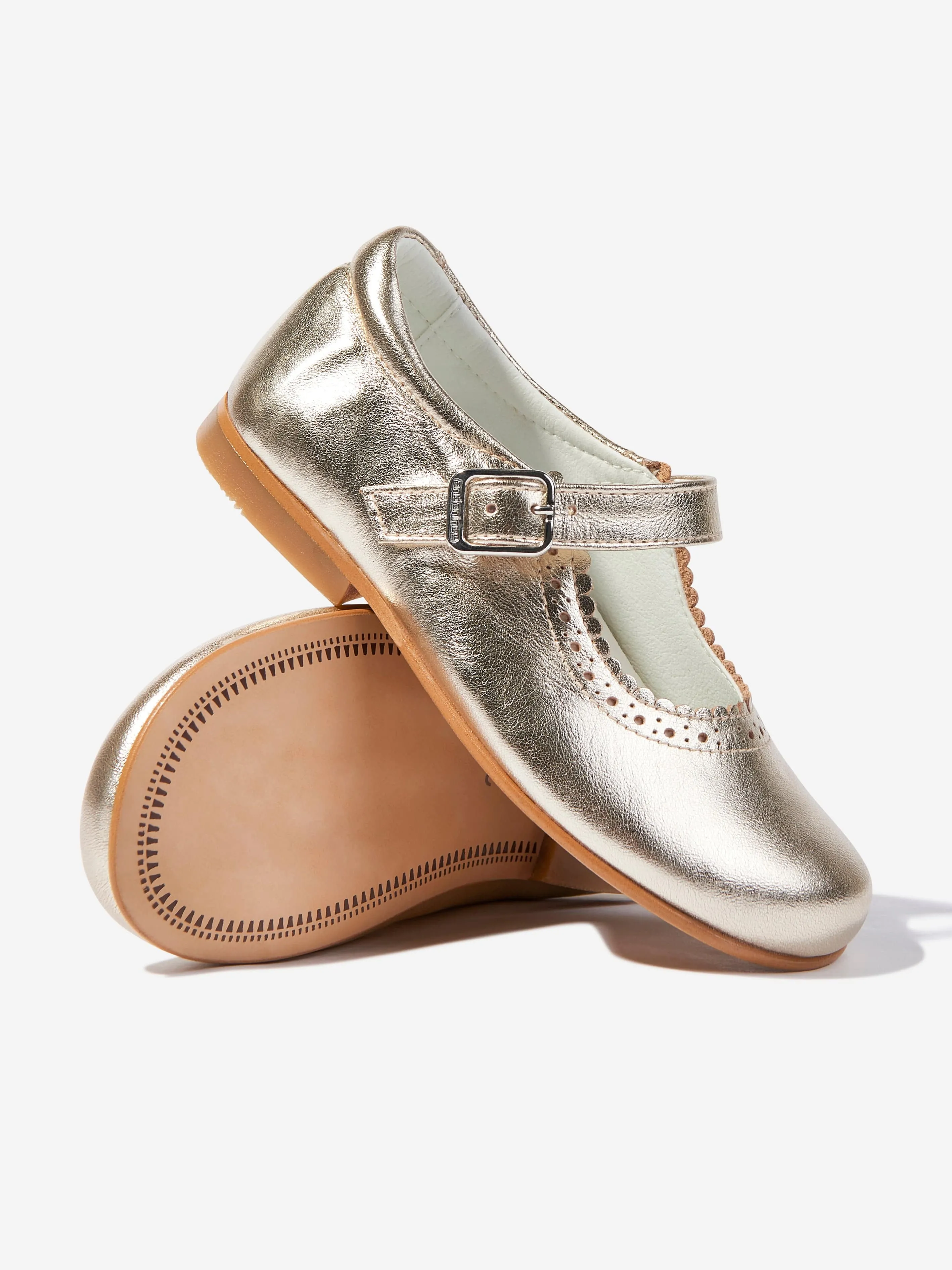 Girls Scalloped Edge Mary Jane Shoes in Gold