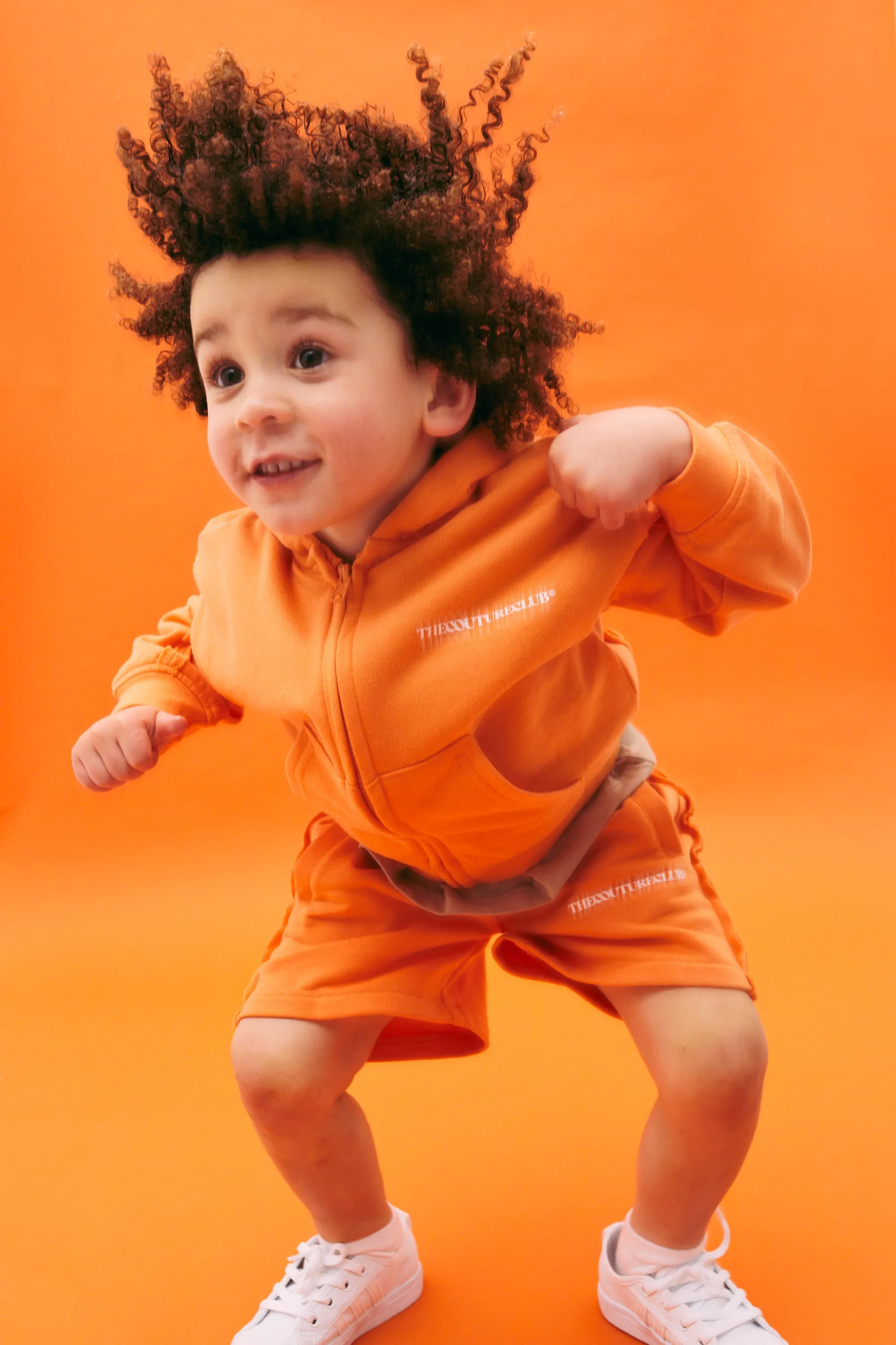 KIDS RAW SEAM SHORTS - ORANGE