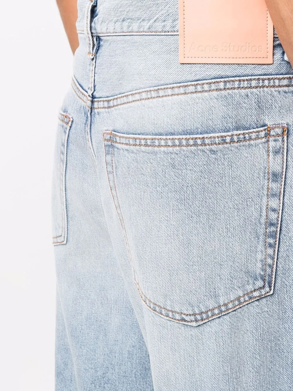 LOGO PATCH STRAIGHT LEG JEANS LIG BLU