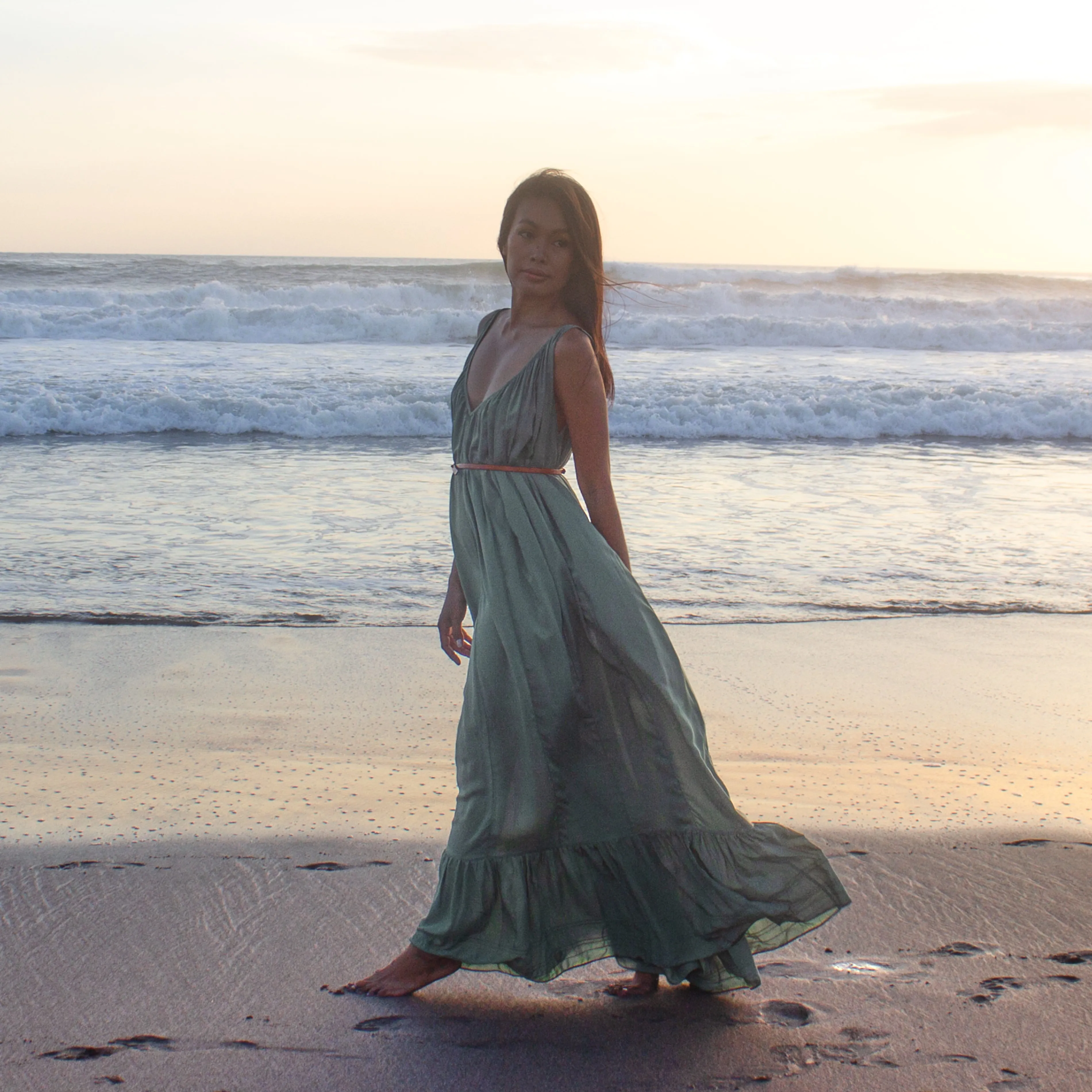 LONG V FLOW DRESS - Rayon Voile | Light Olive Green