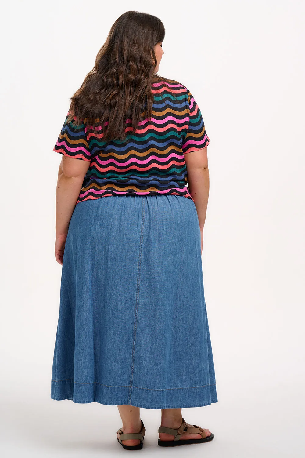 Maggie T-Shirt - Black/Multi. Wavy Chevron