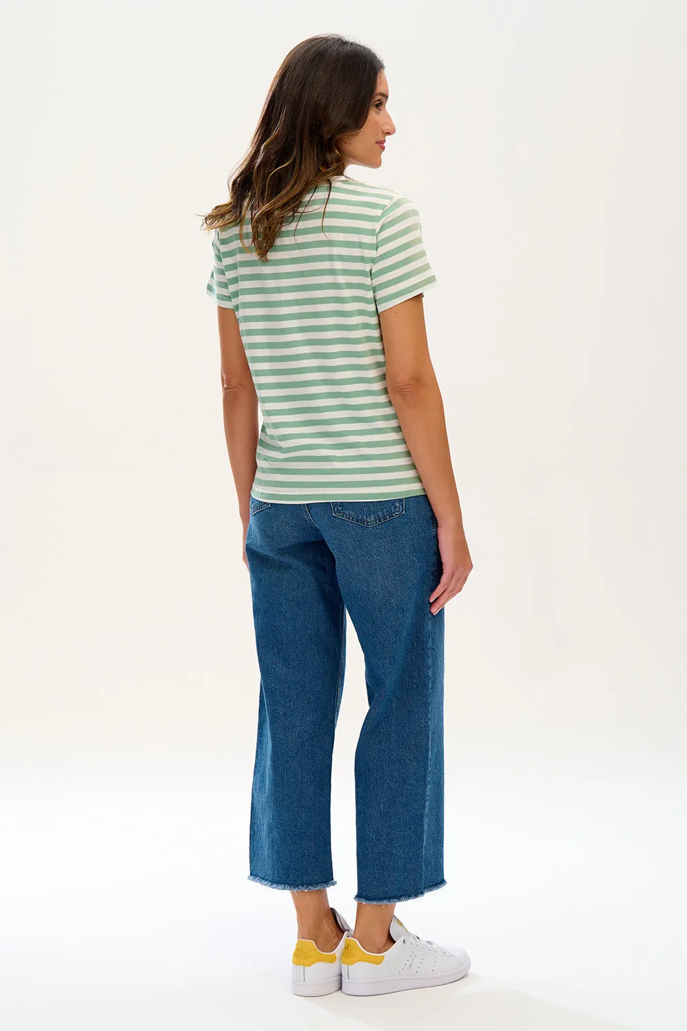 Maggie T-shirt - Off-White/Green. Flamingo Embroidery