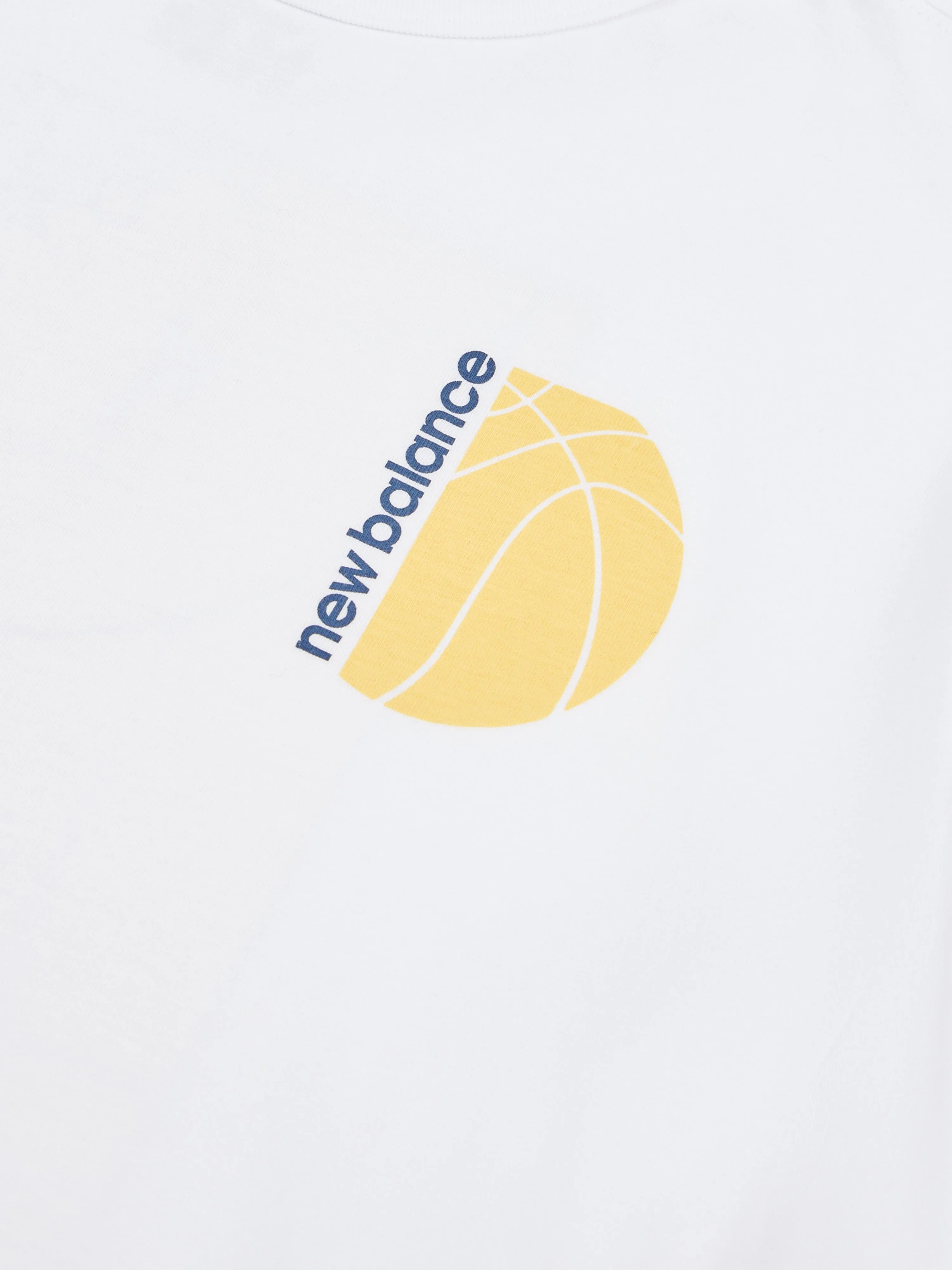 New Balance Boys Hoops Court Graphic T-Shirt in White