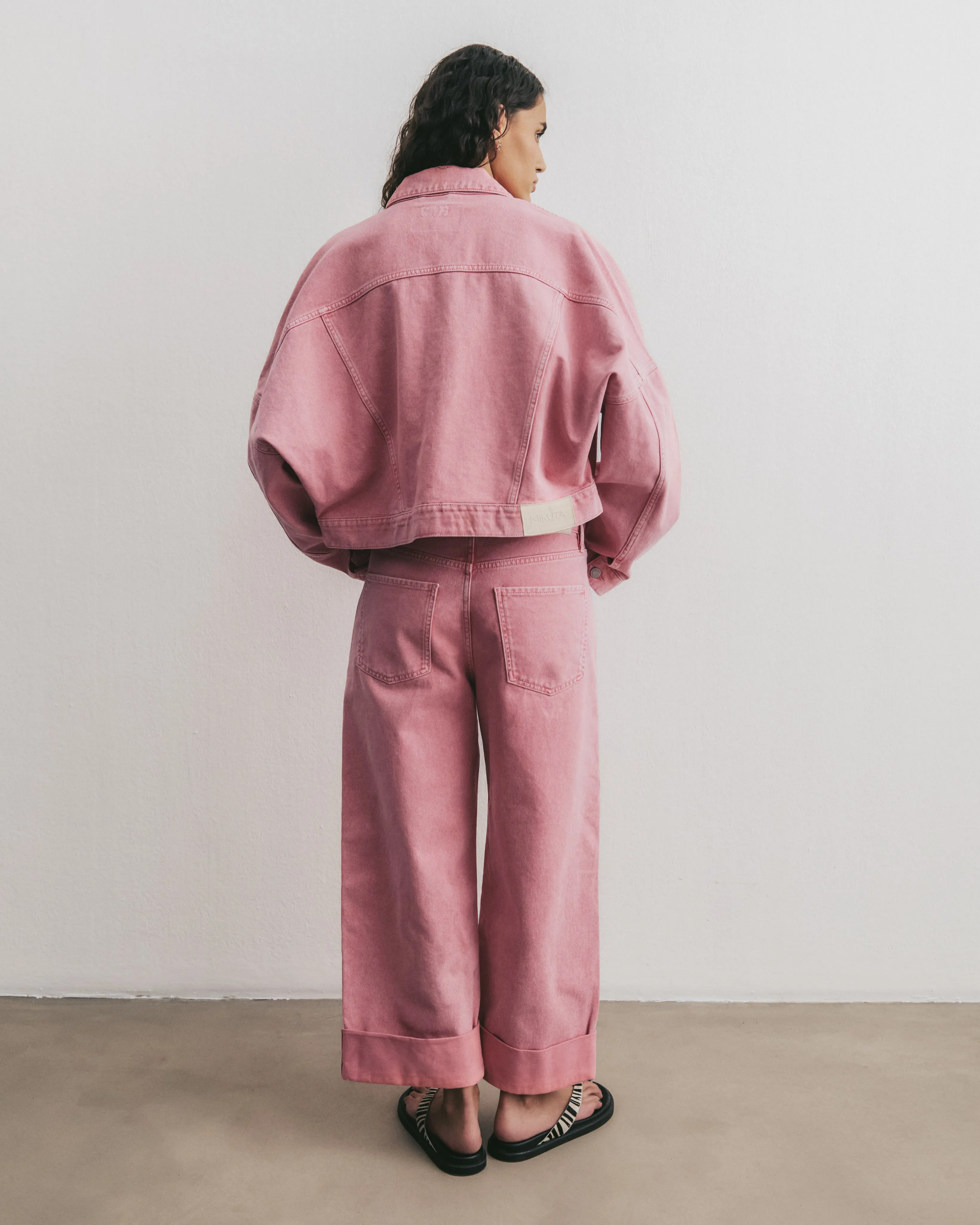 The Pink Baggy Jeans