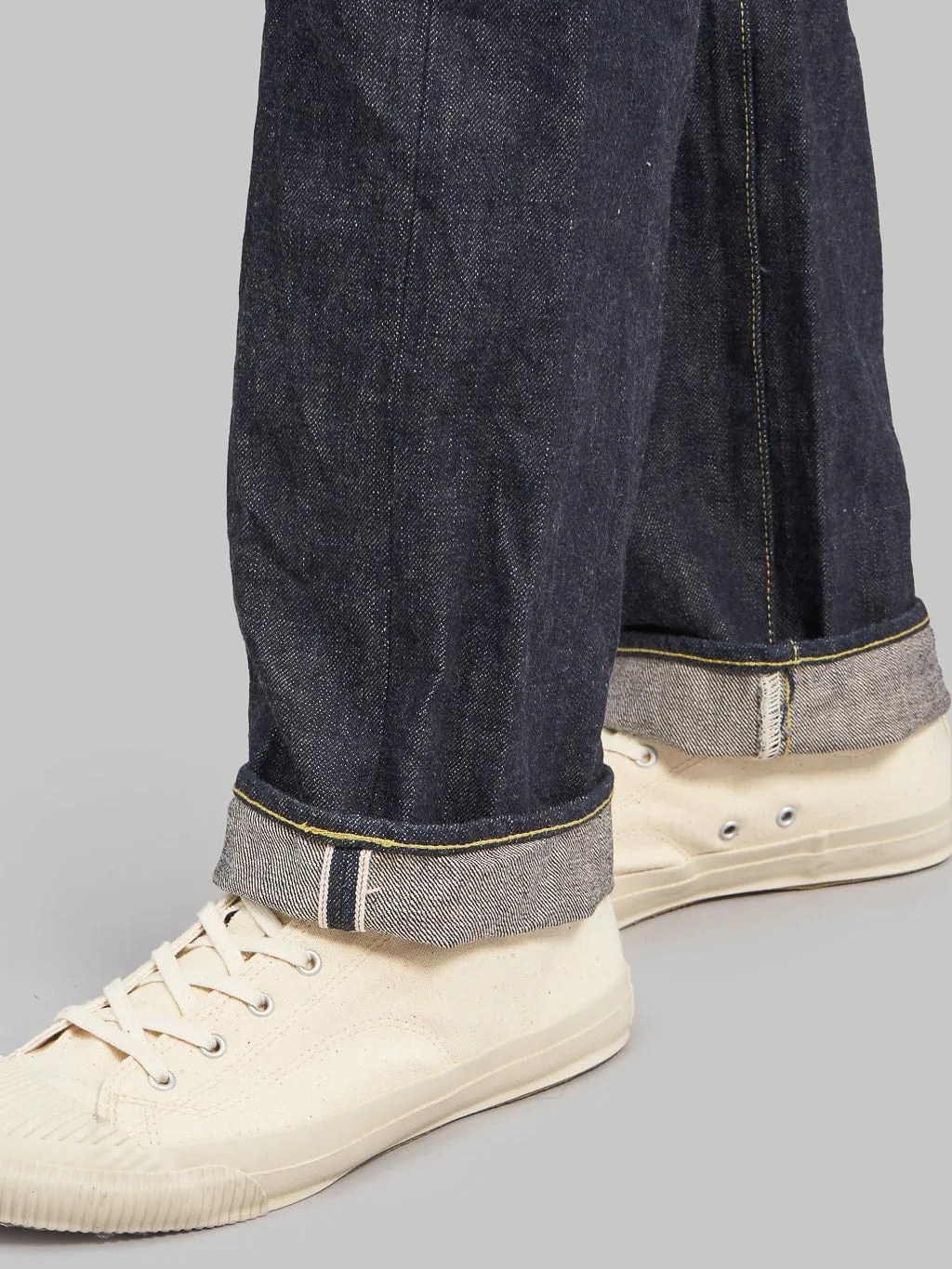 UES 400-WW Post World WarⅡ 14.9oz Regular Straight Jeans